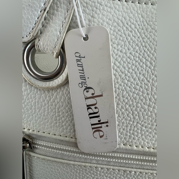 Nwt Charming Charlie Citrus Splash White Vegan Leather Tote With silver Accent - Picture 3 of 16